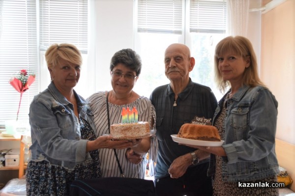 Бай Христо, както го наричат близките, отпразнува своя 100-годишен юбилей в Казанлък / Видео / Новини от Казанлък