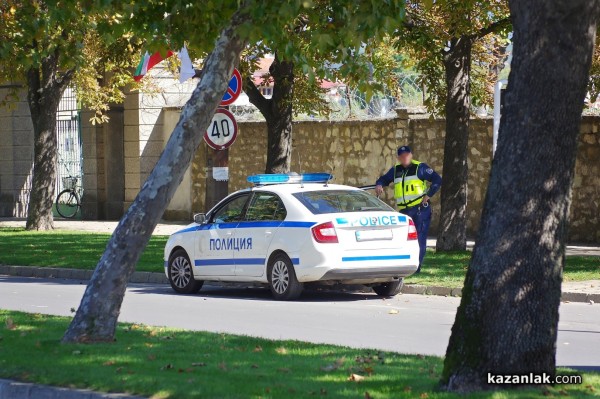 2796 МПС и 5174 лица са проверени при акция на полицията в Старозагорско  / Новини от Казанлък