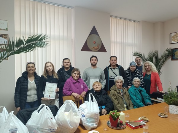 Петима нови доброволци от Грузия ще пристигнат в Казанлък до април / Новини от Казанлък