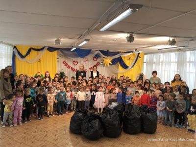 С редица инициативи ДГ №9 „Слънчице“ отбеляза Световния ден на рециклирането / Новини от Казанлък