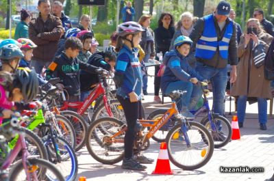 Детско-колоездачен спортен празник се задава в Казанлък / Новини от Казанлък