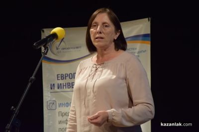 Масова подкрепа за концепцията на театралите в Казанлък / Новини от Казанлък