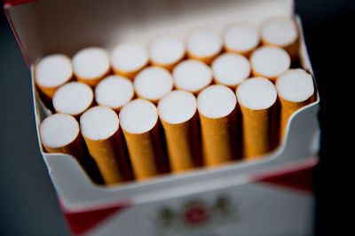 Спипаха търговец на цигари без разрешително за продажба на тютюневи изделия в Мъглиж  / Новини от Казанлък