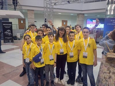 Казанлъшко участие на най-големия световен фестивал за Лего роботика / Новини от Казанлък