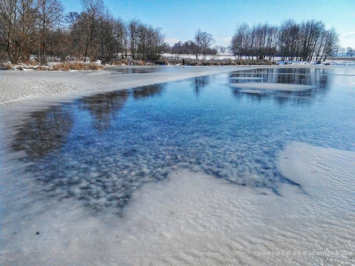 Замръзналите енински езера