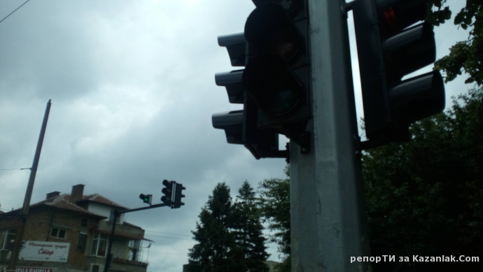 Неработещ светофар