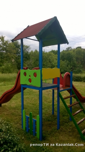 Ремонтирана и освежена детска площадка в Средногорово 