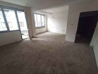 апартаменти ново строителство - Център( районът под Община Казанлък)