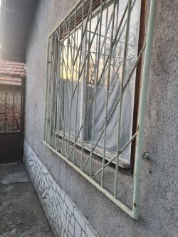 Продава Къща Масивно строителство в гр.Казанлък
